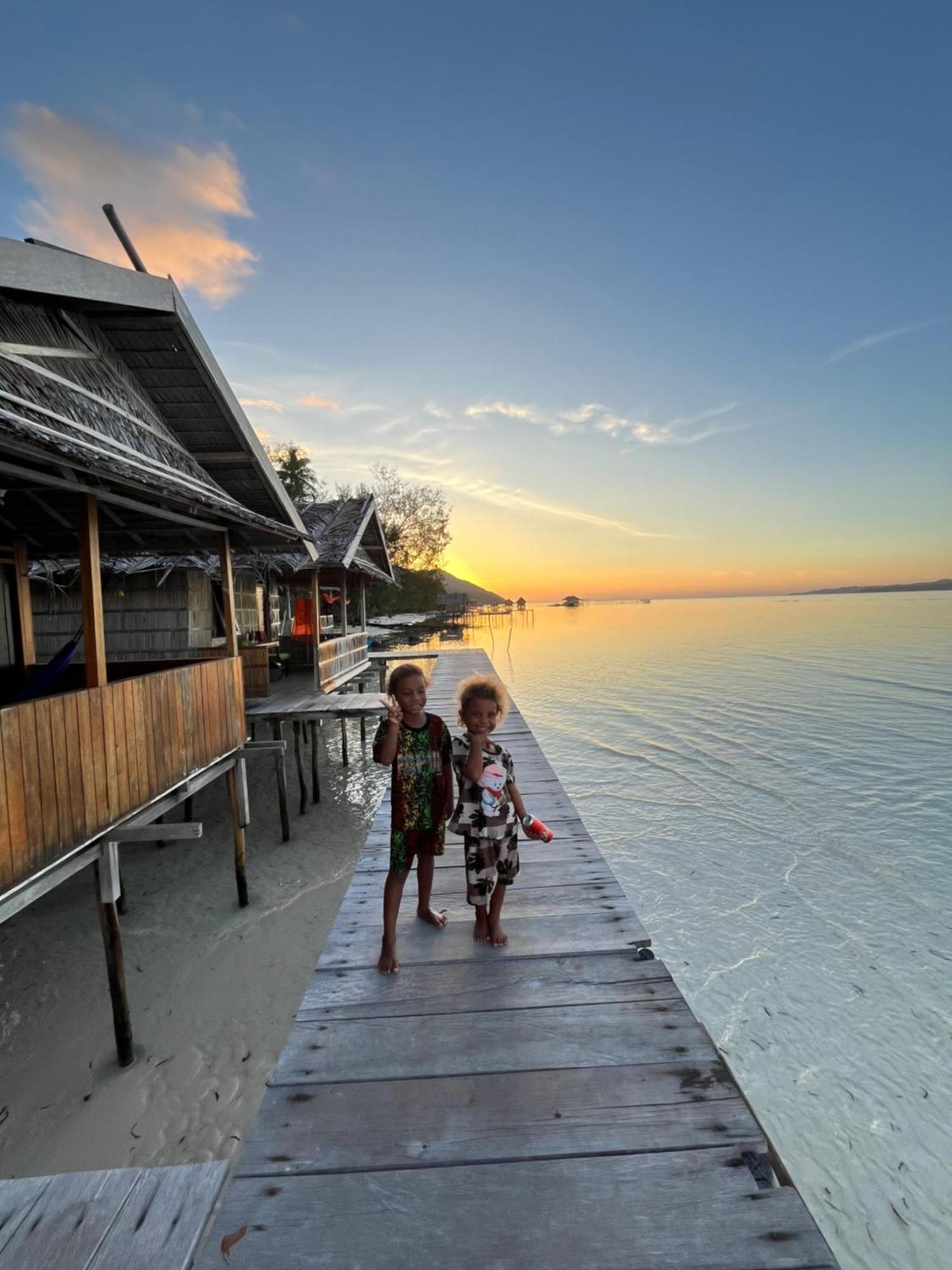 Junior Homestay Kri Εξωτερικό φωτογραφία